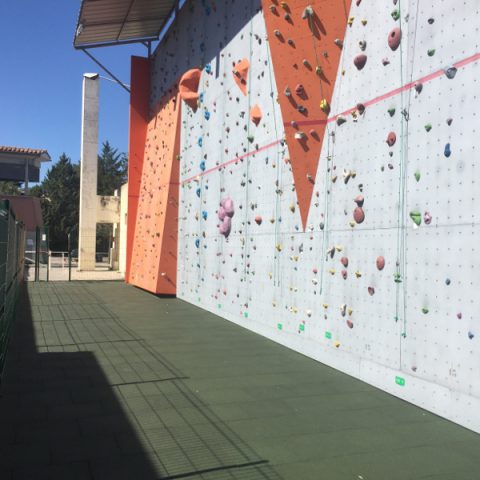 CLIMBING TILES – SAE